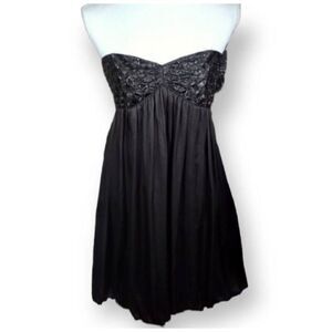 LAUNDRY BY SHELLI SEGAL BLACK SILK BEADED STRAPLESS DRESS SZ.4 EUC.